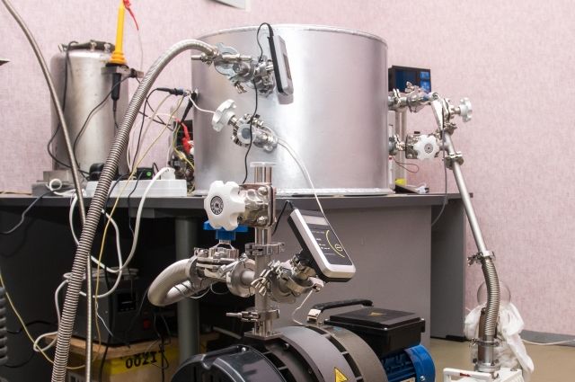 Сейчас волокно испытывают в вакуумной камере в лаборатории ПГНИУ.