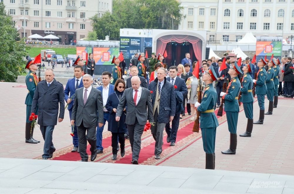 Представители дипмиссий в Екатеринбурге.