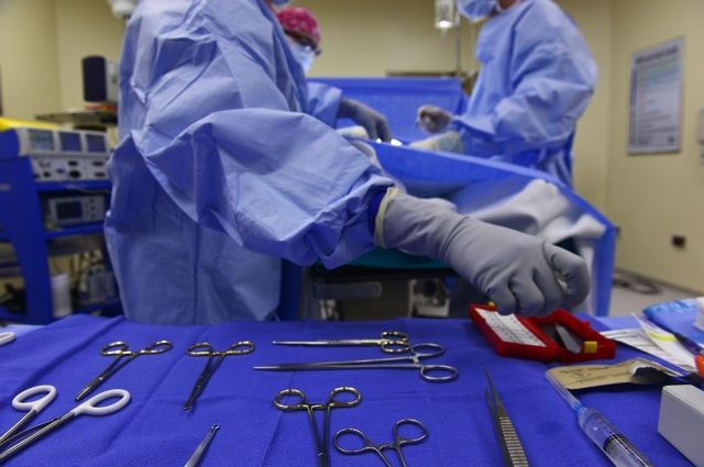 Тюменские врачи удалили инородное тело из полости сердца без разрезов