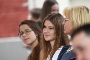 Новый тренд этого года - рост популярности профессий, связанных с точными и естественными науками.