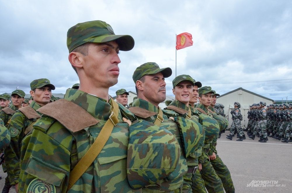 Чебаркуль Военный Фото