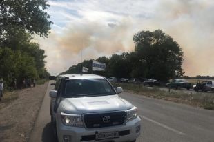 На Донбассе детонация мин вызвала пожары, закрыт КПВВ, - ОБСЕ