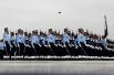 Солдаты военно-воздушных сил Пакистана во время торжественных мероприятий в честь Дня защиты Пакистана, Карачи.