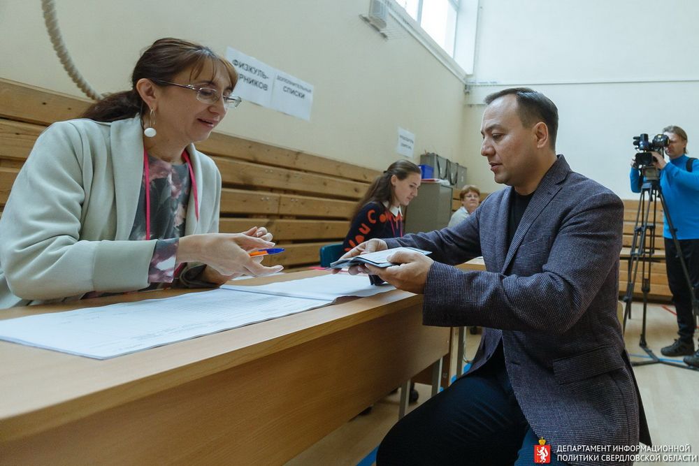 Новый руководитель администрации губернатора Свердловской области Азат Салихов.