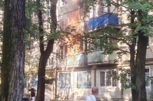 В многоэтажном доме Киева прогремел взрыв
