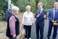 Владимир Панов проинспектировал ход работ по благоустройству парка.