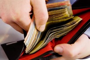 Кабмин увеличит пособие по безработице в 2019 году