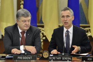 Столтенберг назвал единственный способ обеспечения мира на востоке Украины