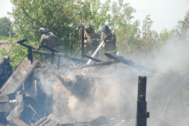Пожар произошел в поселке Вотиновка Кемеровского района.