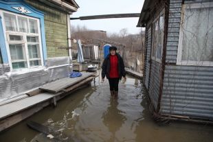 Власти края помогают попавшим в беду приморцам.