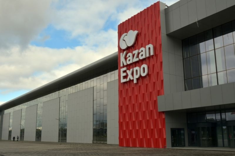 Инфраструктура МВЦ «Казань Экспо» включает современный конгресс-холл на 3 тыс. мест, 35 залов-трансформеров вместимостью от 30 до 500 человек, парковочную зону и зоны питания. 