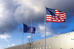 Продление особого статуса Донбасса в Раде: реакция Евросоюза и США