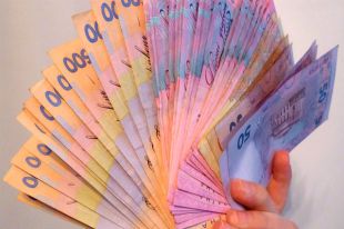 Бюджет-2019: деньги пойдут в основном на пенсии и учительские зарплаты
