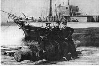 Центральным экспонатом выставки стала фотография, на которой запечатлены три флотских офицера: Колчак, Коломейцев, Матисен.
