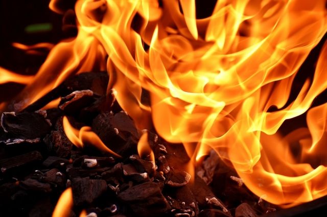 Под Оренбургом на пожаре в СНТ  «Ясень» погиб 50-летний мужчина.