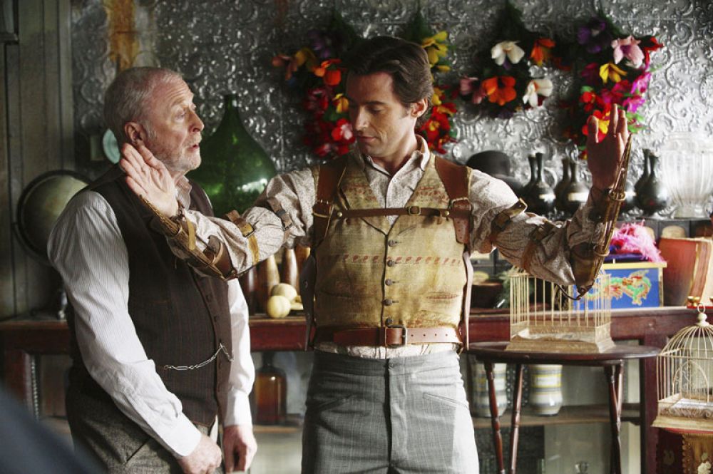 «Престиж» (2006). В драматическом триллере Кристофера Нолана актер сыграл фокусника-иллюзиониста Роберта Энжиера.