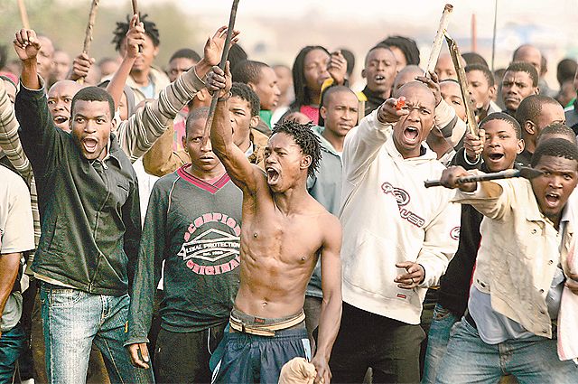Нет ничего страшнее южноафриканского бунта, бессмысленного и беспощадного?