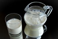 На Ямале признали фальсификатом всего 2% проб молока
