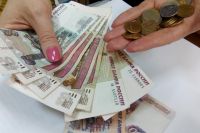 В Калининградской области планируют повысить МРОТ на тысячу рублей.