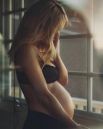 Беременность - особое состояние в жизни женщины. Откровенный и нежный образ певицы на последних месяцах беременности стал одним из самых запоминающихся.