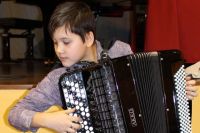 В Новом Уренгое ученики музыкальных школ поборются за звания юных виртуозов