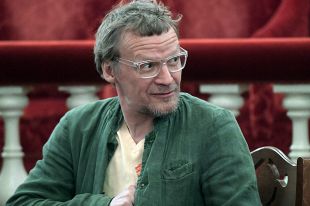 Алексей Серебряков.