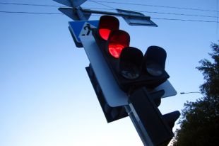 24 октября в Тюмени отключат светофор в районе Дома обороны