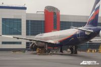 Калининградский аэропорт сообщил о задержке рейсов из-за сильного ветра.