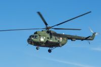С помощью вертолета Ми-8 было обследовано около 600 квадратных километров территории.