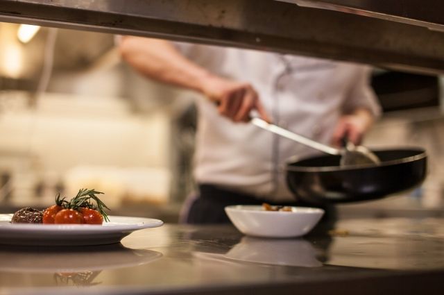 Всего же к Универсиаде-2019 подготовят 1100 поваров и кулинаров.