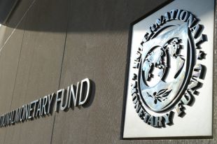 МВФ запускает программу стабилизации курса гривны в Украине