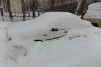 Снегопады в Новосибирске затянулись.