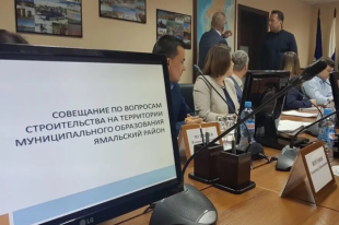 Заместитель губернатора Андрей Воронов побывал в Ямальском районе