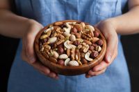 Какие полезнее орехи очищенные или в скорлупе