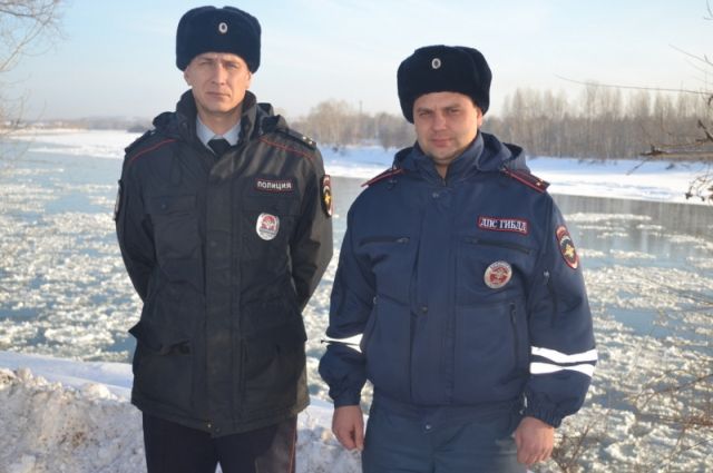 Лейтенанты полиции Евгений Лунин и Павел Истомин. 