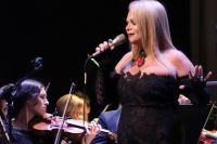 Лариса Долина собрала аншлаг на своем концерте в Тюмени