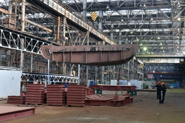 Стоимость строительства судов около 1,4 млрд рублей.