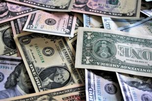 Паника с долларом по 31 прекратилась, курс валюты стабилизирован, - эксперт