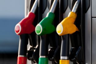 В Украине подешевел бензин в крупнейших АЗС