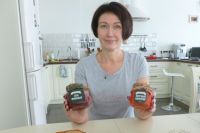 Наталья Зверева постоянно открывает новые вкусы: клубника хороша с мятой, вишня с шоколадом, а смородина с помидорами.