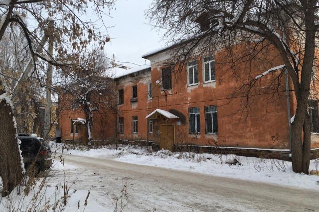 Пожар произошёл в квартире на втором этаже в доме на Вижайской, 9