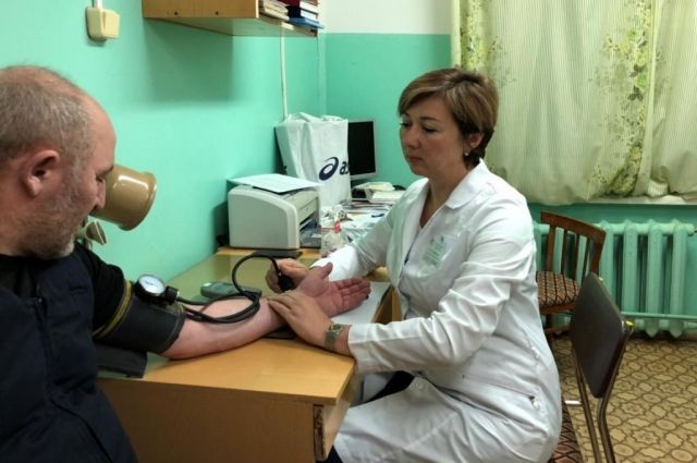 Более 200 пациентов осмотрели врачи Таркосалинской ЦРБ в Самбурге