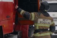 Тело 74-летней хозяйки пожарные обнаружили уже после того, как начали тушить пламя.