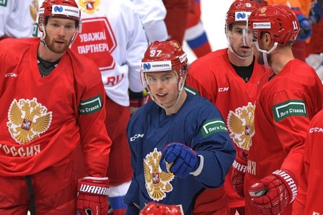 Игроки сборной России по хоккею.