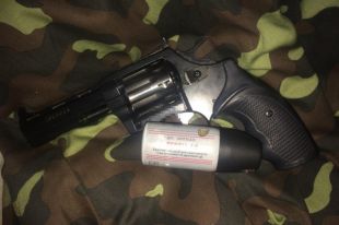 В Киеве дворник стрелял из пистолета по бездомному