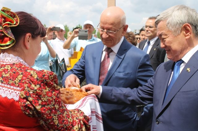 Дни Оренбуржья в Актюбинской области получили широкий отклик среди актюбинцев и высокую оценку акима области Бердыбека Сапарбаева.