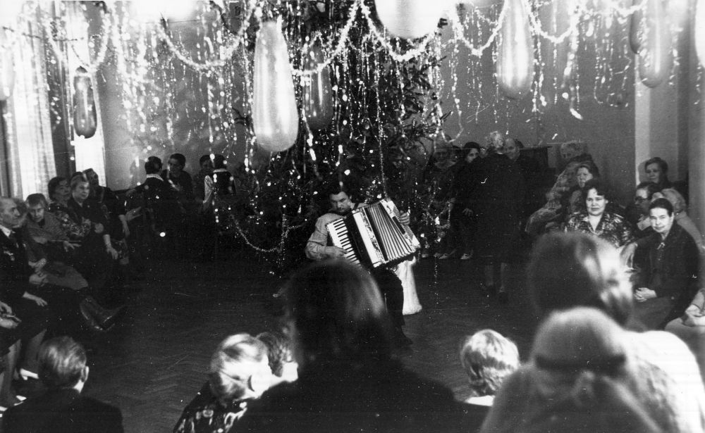 Новогодний праздник ветеранов.