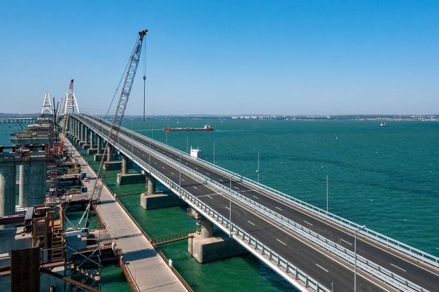 Самое долгожданное событие года состоялось 15 мая – открылось автомобильное движение по Крымскому мосту.