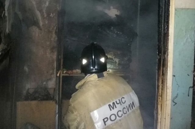 От огня в квартире в посёлке Кудиново пострадал только коридор.