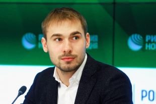 Антон Шипулин.